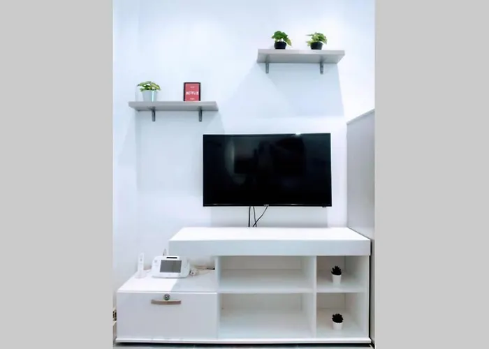 Deluxe By Prima * Selanik